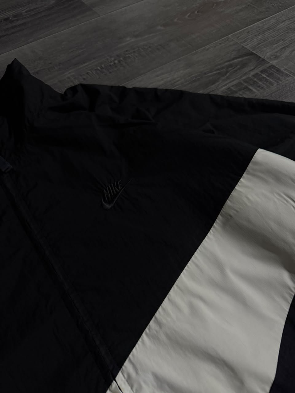 JACKET NIKE BIG LOGO