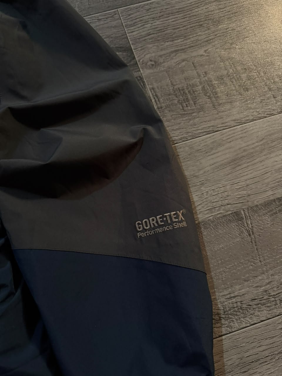 JACKET COLUMBIA TITANIUM/ GORETEX