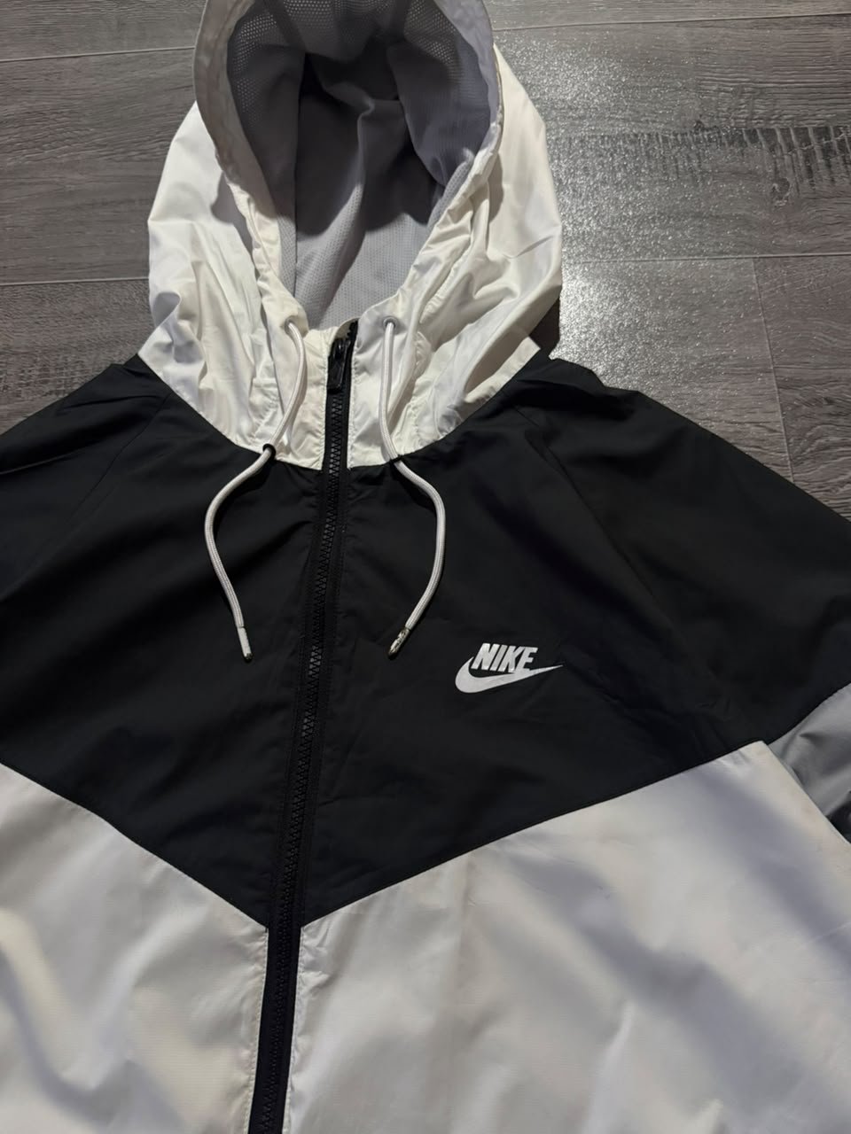 JACKET NIKE WINDRUNNER