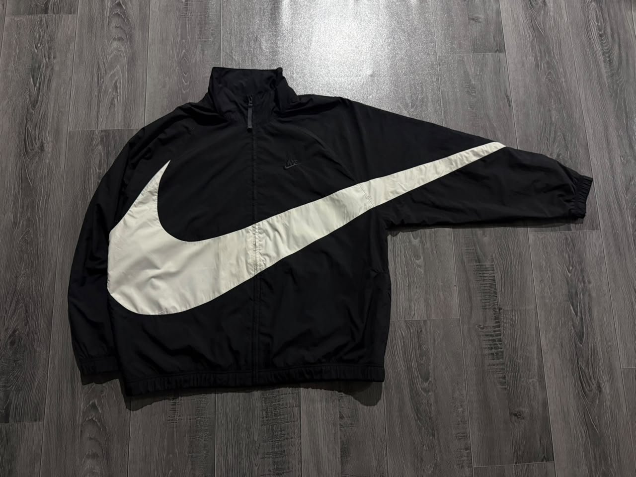 JACKET NIKE BIG LOGO
