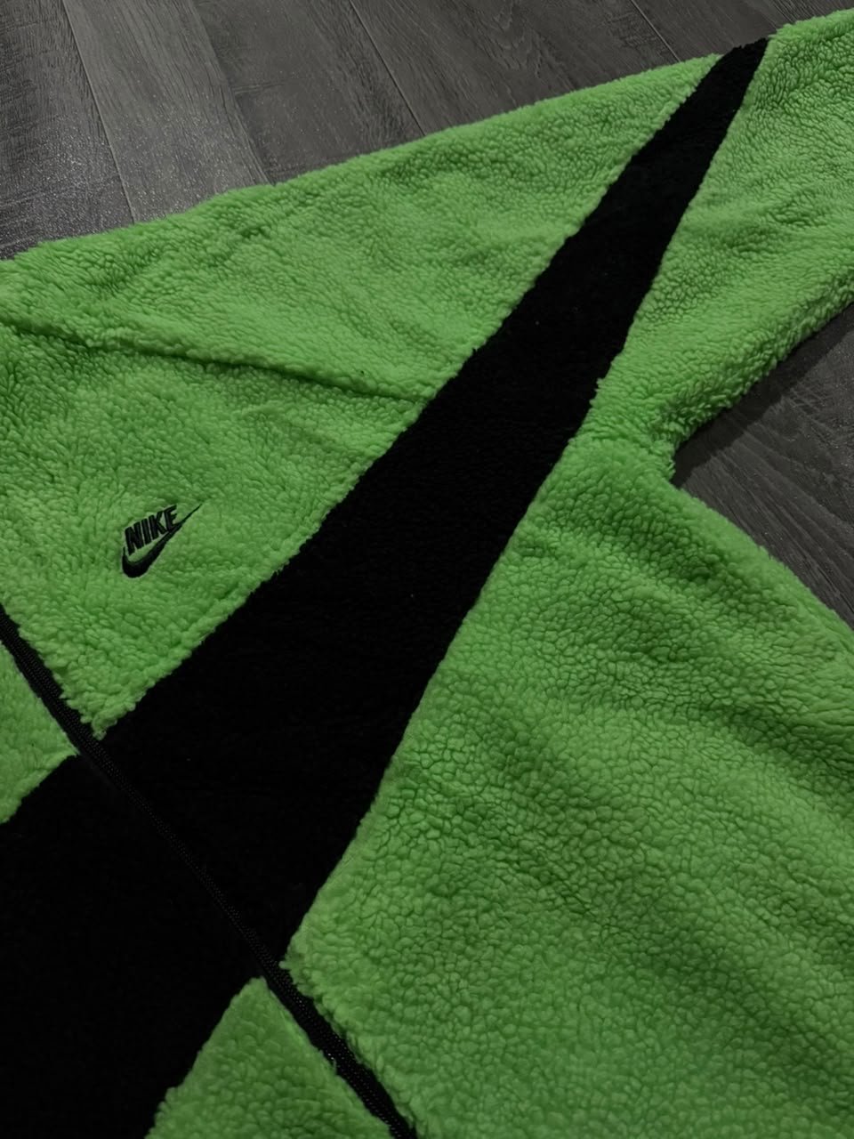 JACKET NIKE BIG SWOOSH REVERSIBLE